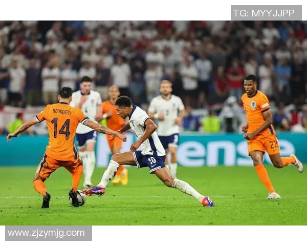 芬兰足球前锋崭露头角 力助球队冲击国际赛场荣耀